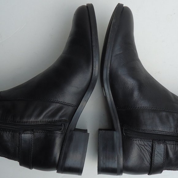 SIZE 8.5. Vince Camuto Volero 2 Leather Riding Boot. - Picture 12 of 15